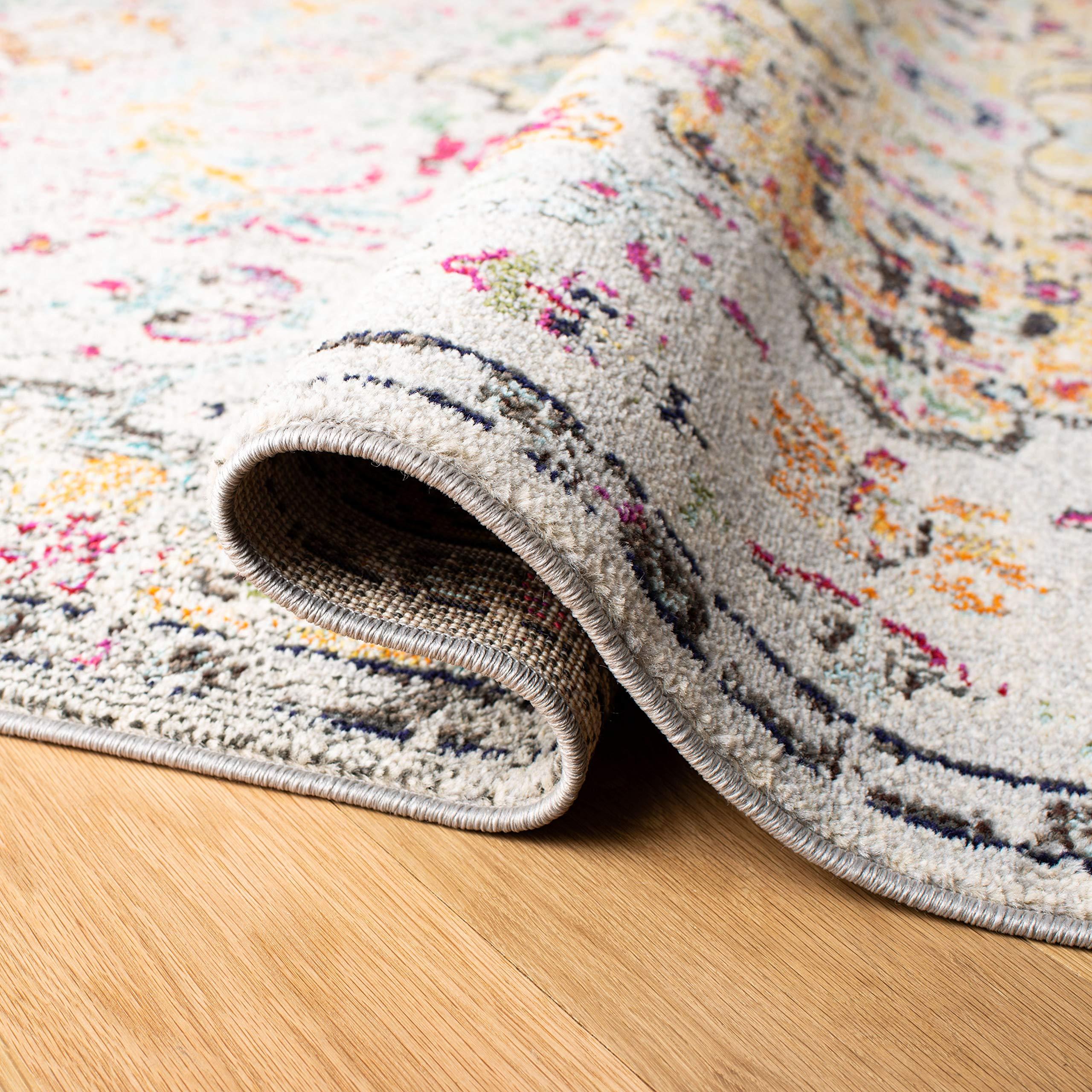 Safavieh SAFAVIEH Madison Collection Area Rug - 6' x 9', Grey & Gold, Boho Chic Medallion Distressed Design, Non-Shedding & Easy Care, Ideal for High Traffic Areas in Living Room, Bedroom (MAD447G)