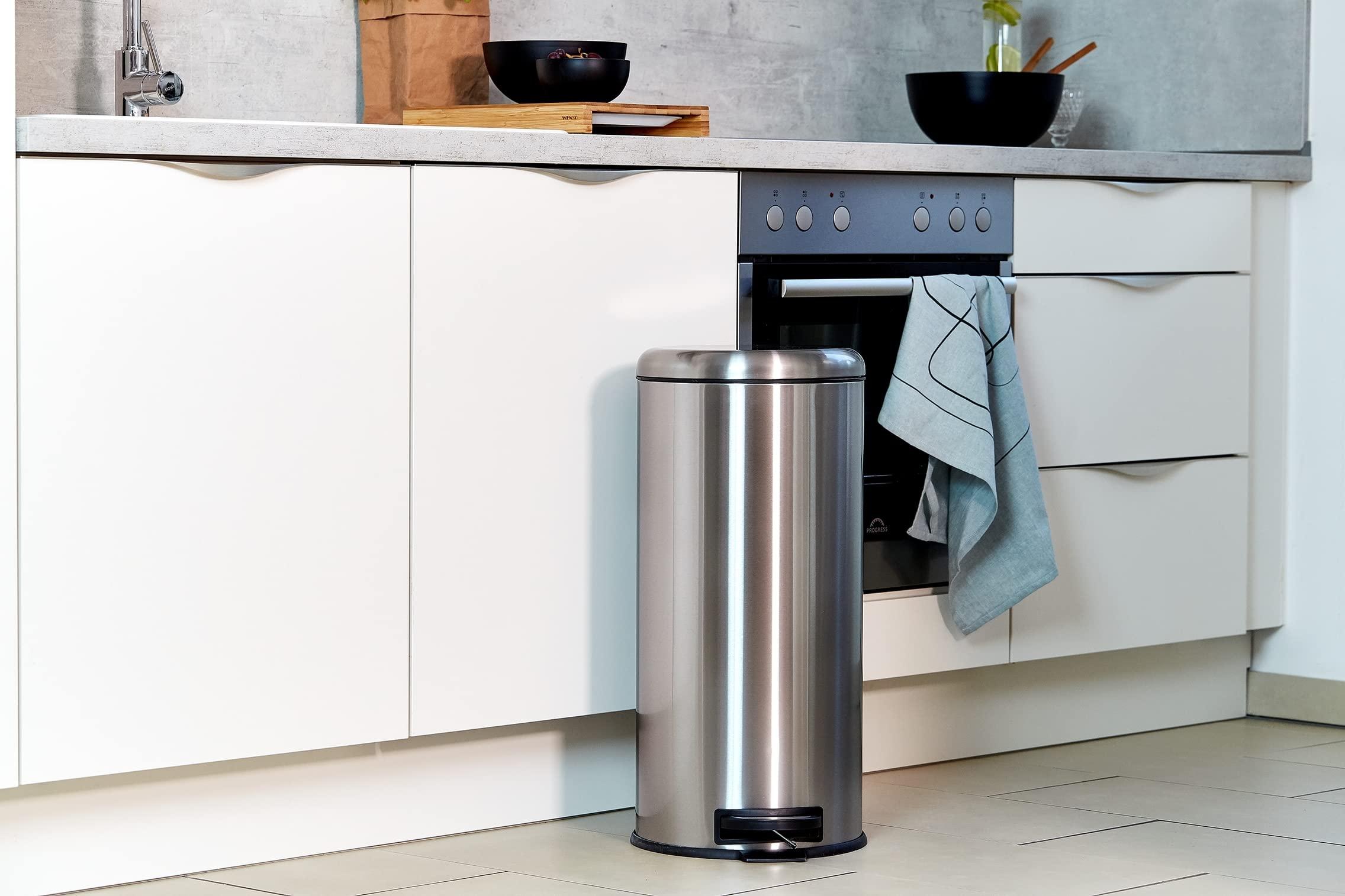 WENKO WENKO, Silver, 9.84 x 14.96 x 12.6 in Trash Can with Lid and Pedal, Garbage Bin for Kitchen, Anti-Fingerprint, Easy Close, Stainless Steel, 7.93 Gal, 12 x 25.2 x 14.76