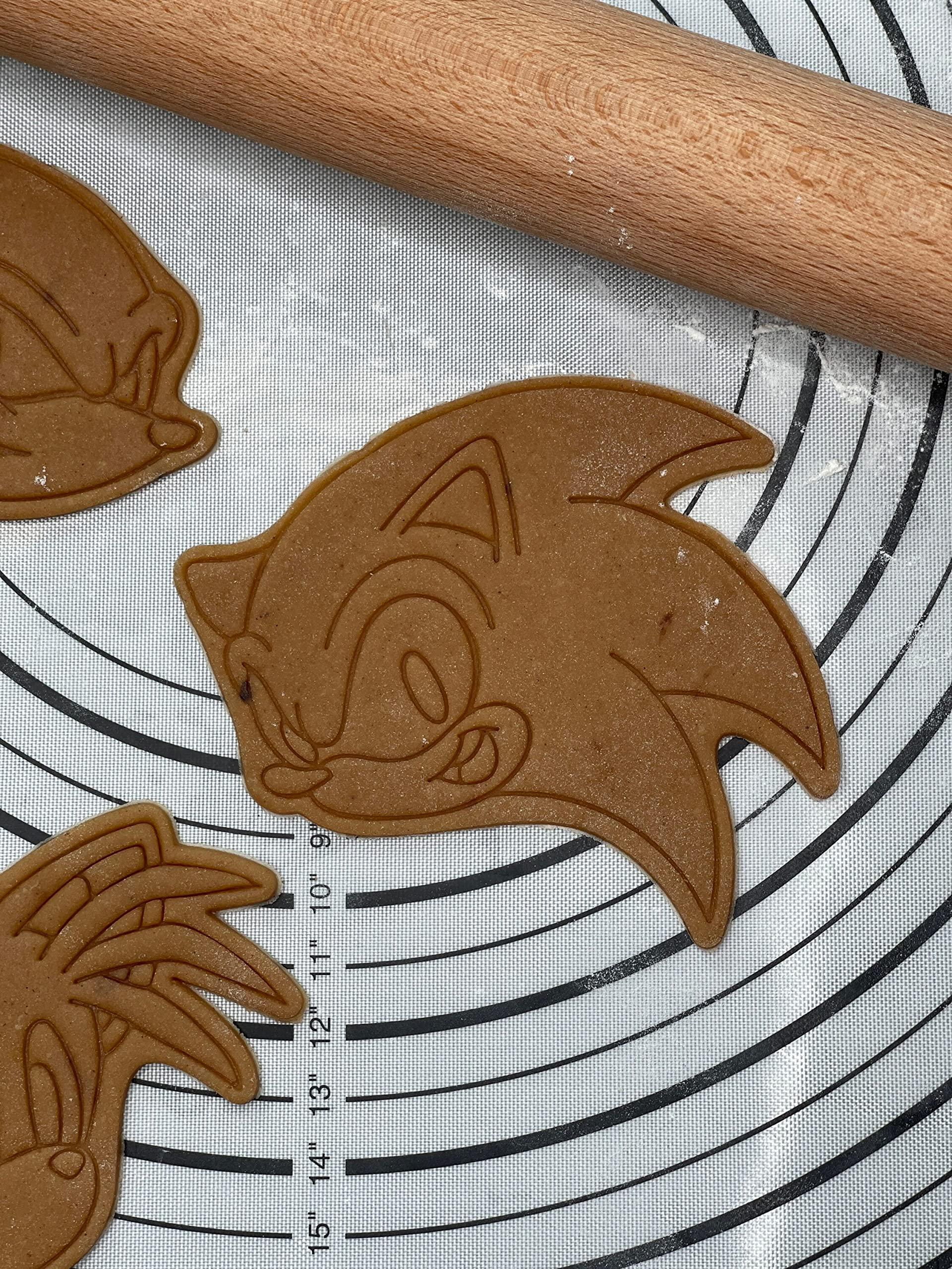 3D Kitchen Art Set of 3 Sonic Knuckles the Echidna Miles Tails Prower Head Cookie Cutters & Molds Produced by 3D Kitchen Art