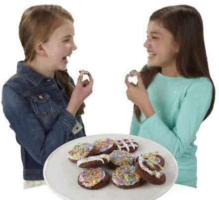 Easy Bake Oven Easy Bake Oven Easy Bake Ultimate Oven Bundle Baking Star Edition + Larger Size 13.8 Oz. 3-Pack Refill Mixes (Pizza, Whoopie Pies and Red Velvet & Strawberry Cakes) + Mini Whisk