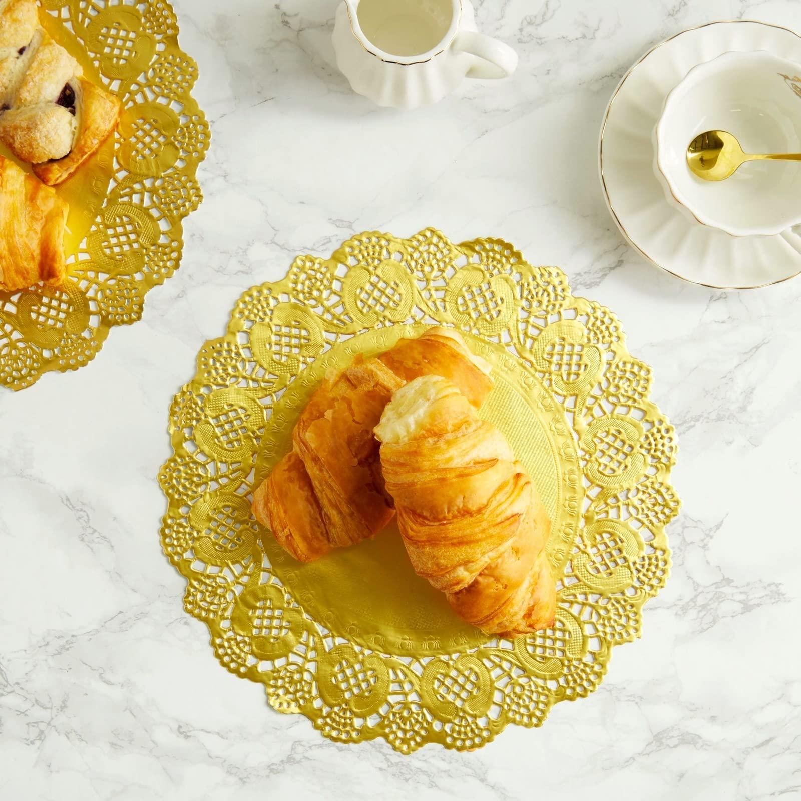 Juvale Juvale 60 Pack Round Paper Placemats for Dining Table, Formal Events, Decorative Gold Lace Paper Doilies, Bulk Disposable Charger Plates for Cakes, Desserts, and Baked Goods (12 in)