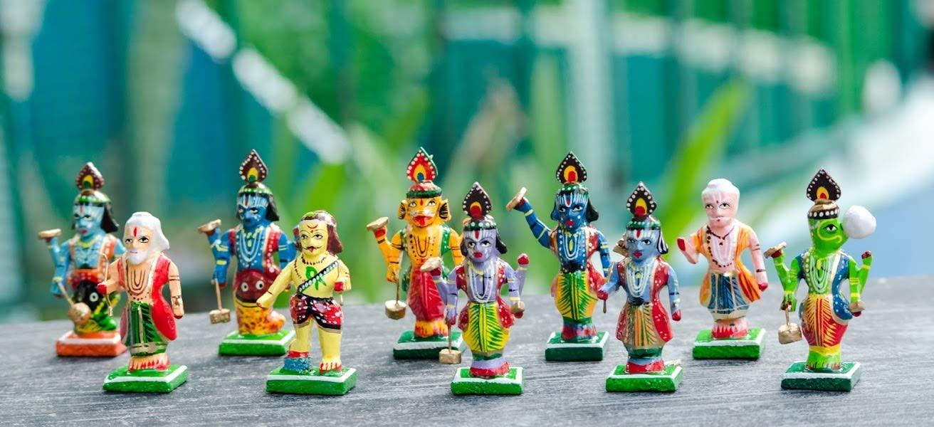 HAST SHILP HAST SHILP Wooden Vishnu Dashavataram Golu Navrathri Golu Dolls Set Collectible Handicraft Art (10cm x 4cm x 4 cm), Dasavatharam