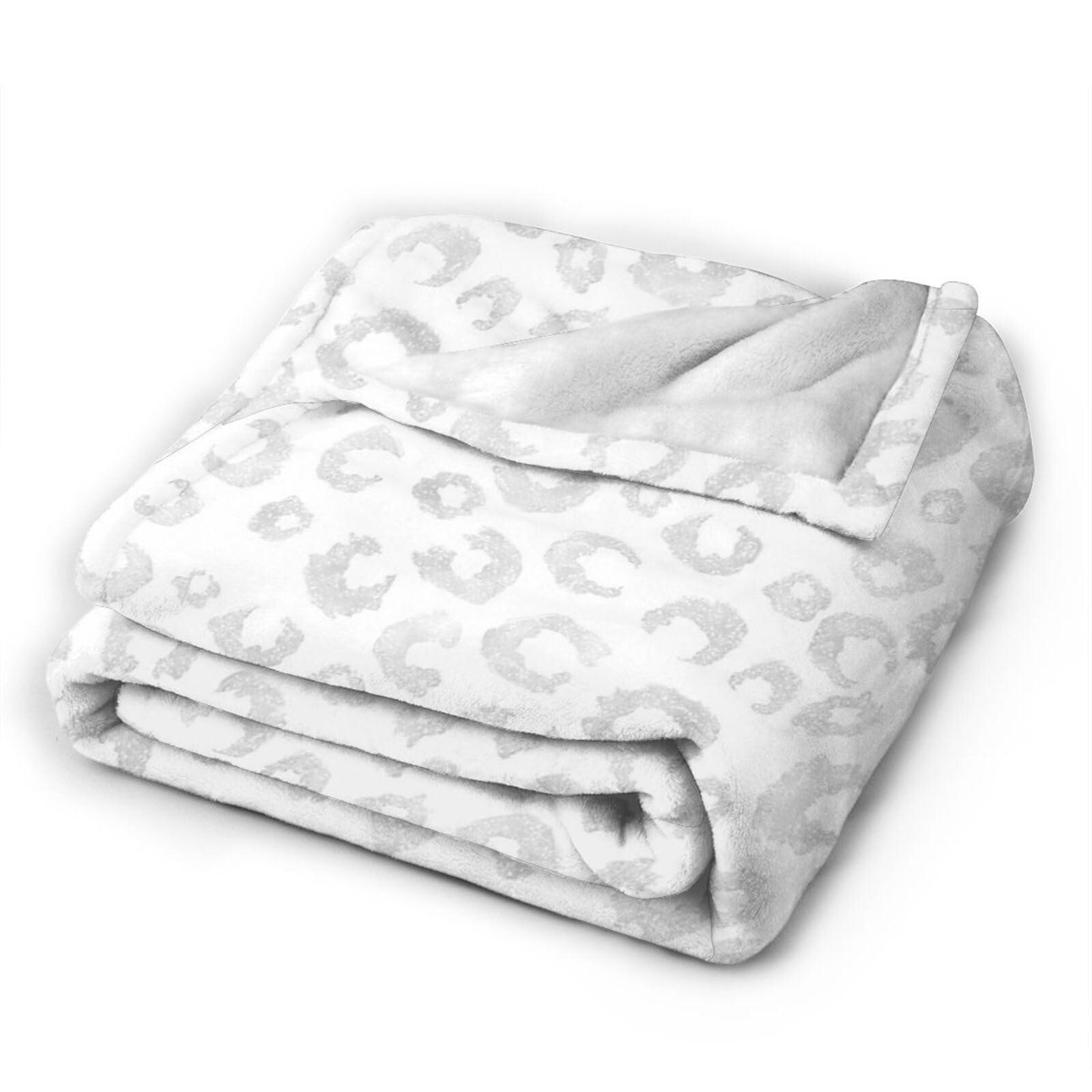 LMNSWDA Elegant White Silver Glitter Leopard Animal Print Versatile Ultra Soft Flannel Fleece Throw Blanket for Couch, Sofa, and Bed Seasons, Travel, Work, and Gifting to Adults and Kids 60\"x50\"