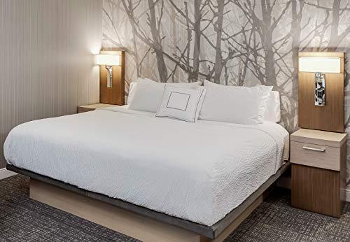 Courtyard by Marriott Courtyard by Marriott Textured Coverlet - Lightweight Coverlet with Wash-Activated Ripple Texture Exclusively for Courtyard - White - Queen, Perfect for Warmer Temperatures, Breathable