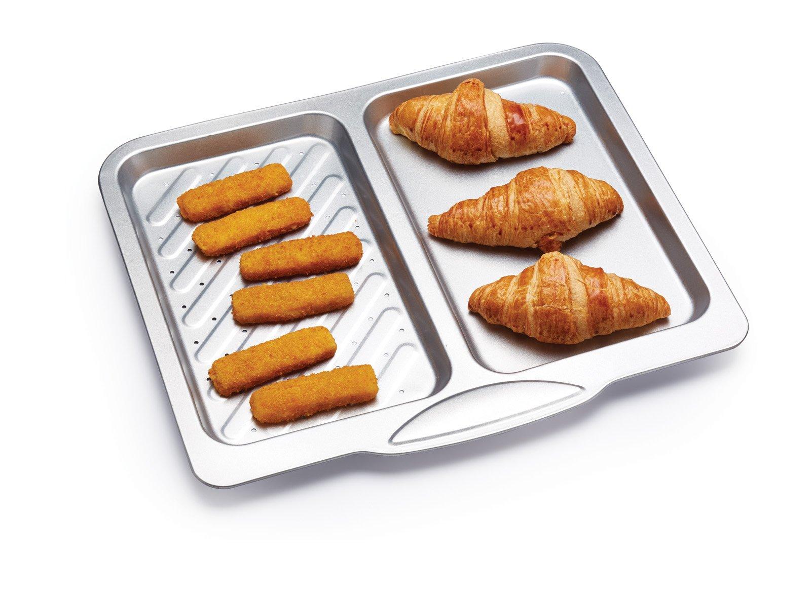 Kitchen Craft KitchenCraft Divided Baking Tray/Crisper with Non Stick Finish, 40 x 35.5 cm, Silver
