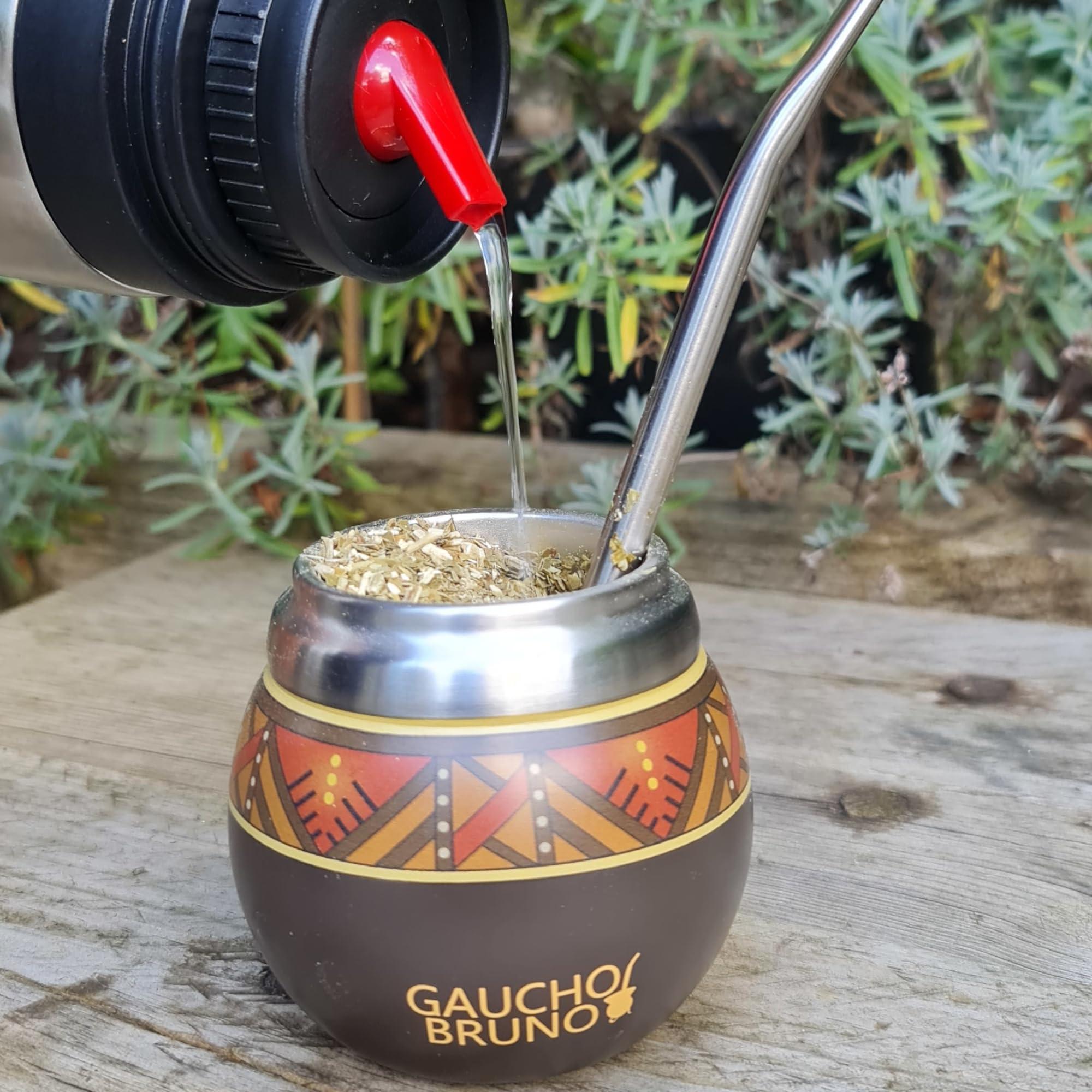 Gaucho Bruno Gaucho Bruno - Stainless Steel Mate to Drink Yerba Mate | Maintains Drink Temperature | Designed to Look Like a Natural Gourd | With Bombilla and 1 Litre Flask with Precision Pour Spout pico Cebador