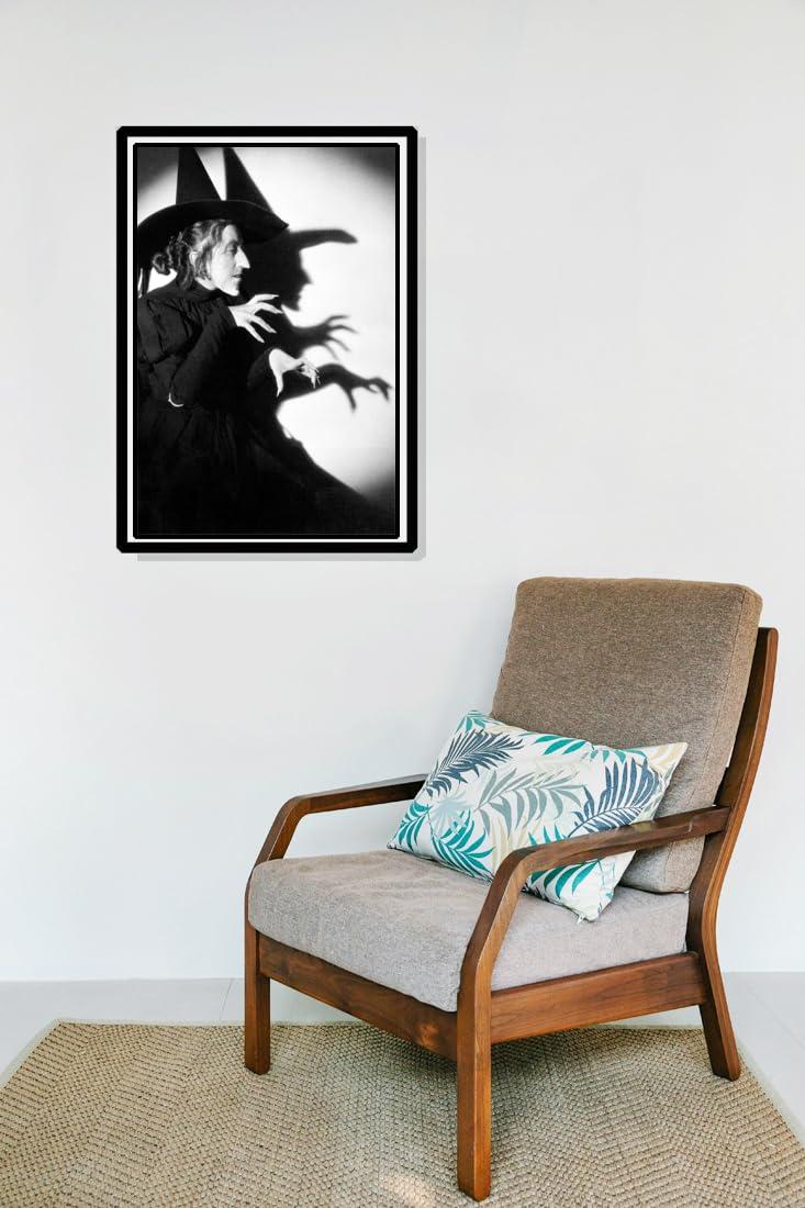 Paladone Paladone Henry Hoover Desk Mini Vacuum - Novelty Desktop Cleaner, Coordless Keyboard & Computer Cleaner